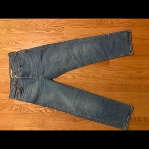 Levi’s wedgie straight jeans